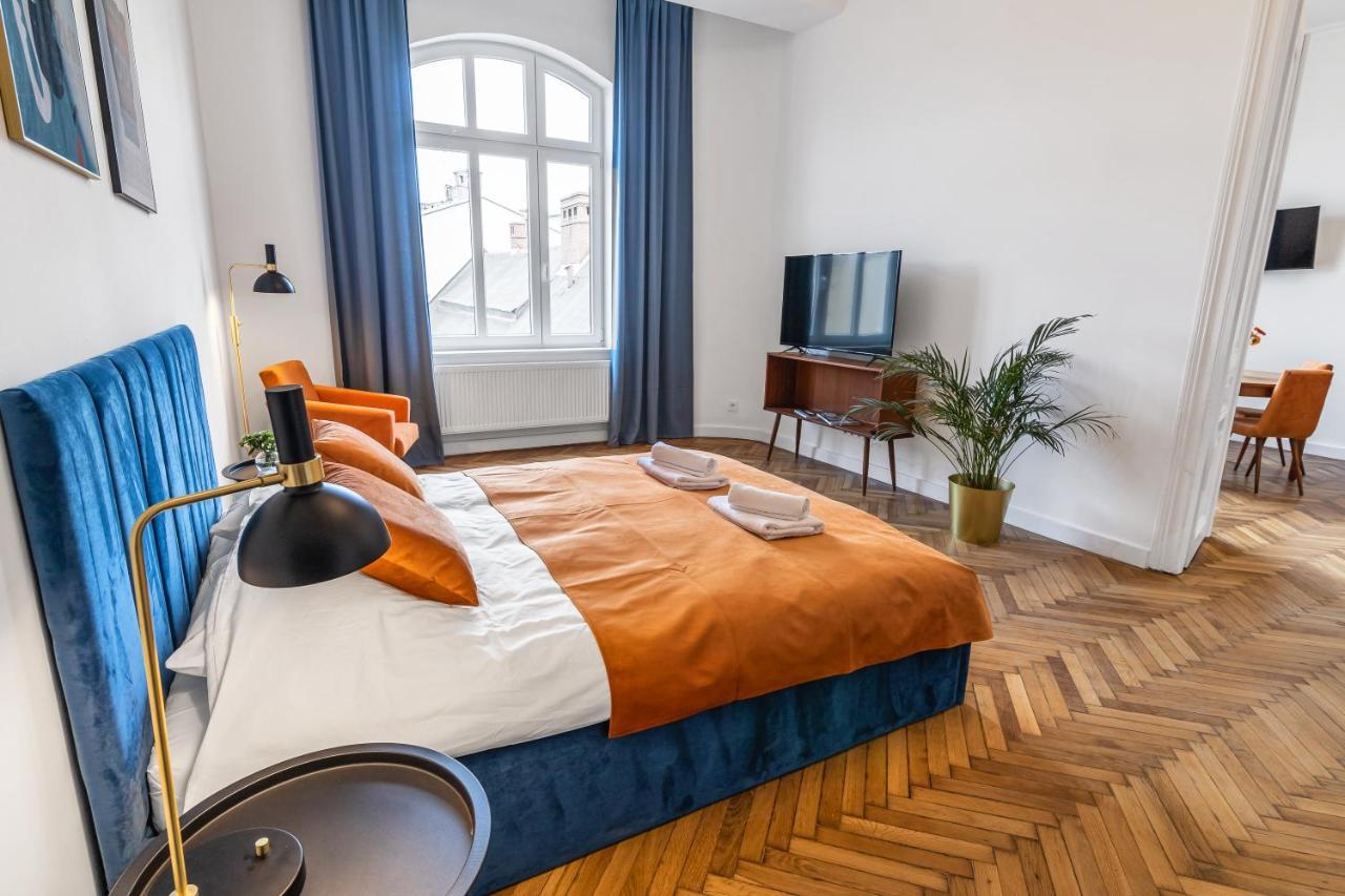 Appartement 2Bcomfy - Barlickiego à Bielsko-Biała Extérieur photo