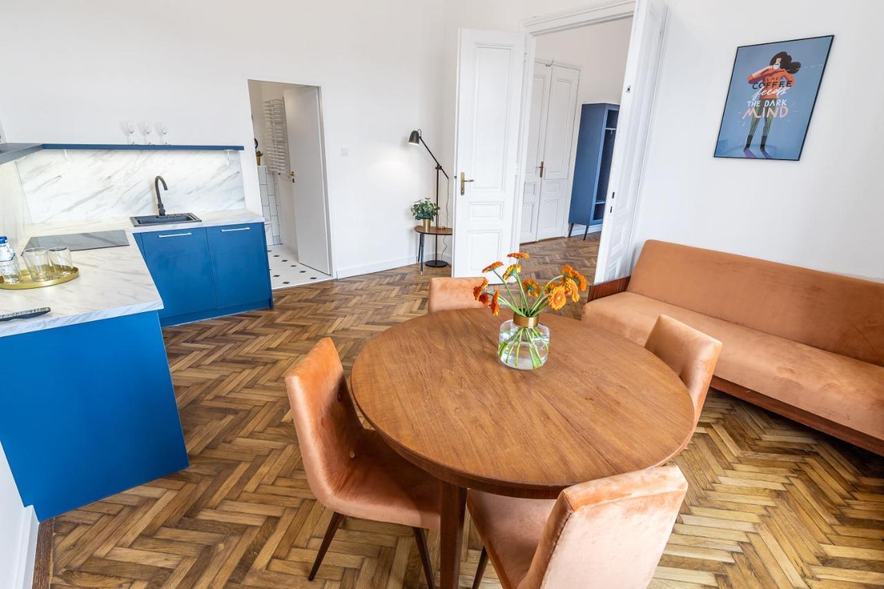 Appartement 2Bcomfy - Barlickiego à Bielsko-Biała Extérieur photo