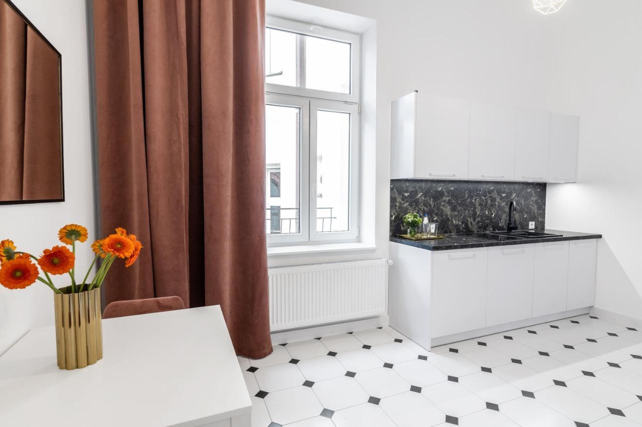 Appartement 2Bcomfy - Barlickiego à Bielsko-Biała Extérieur photo